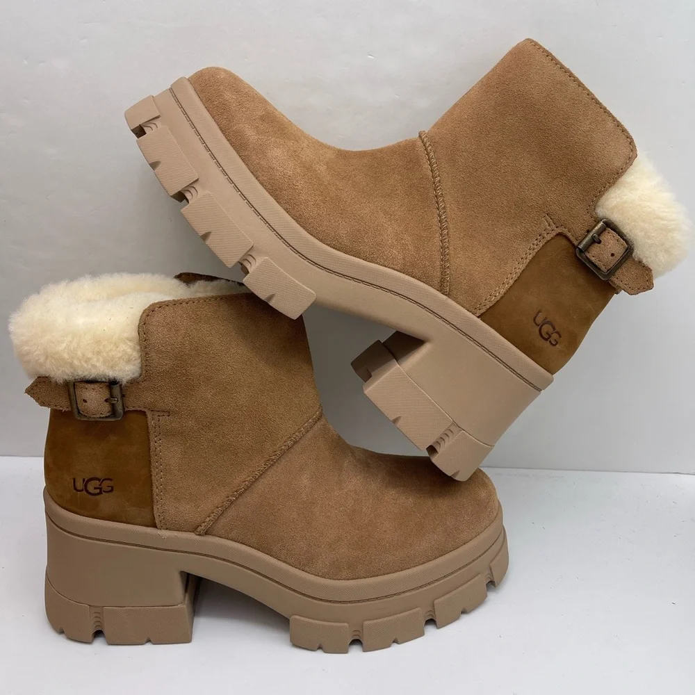 UGG Women's Tan Shearling
W BROOKLYN BUCKLE
CHESTNUT PLATFORM HIGH HEELS BOOTS - Picture 16 of 16